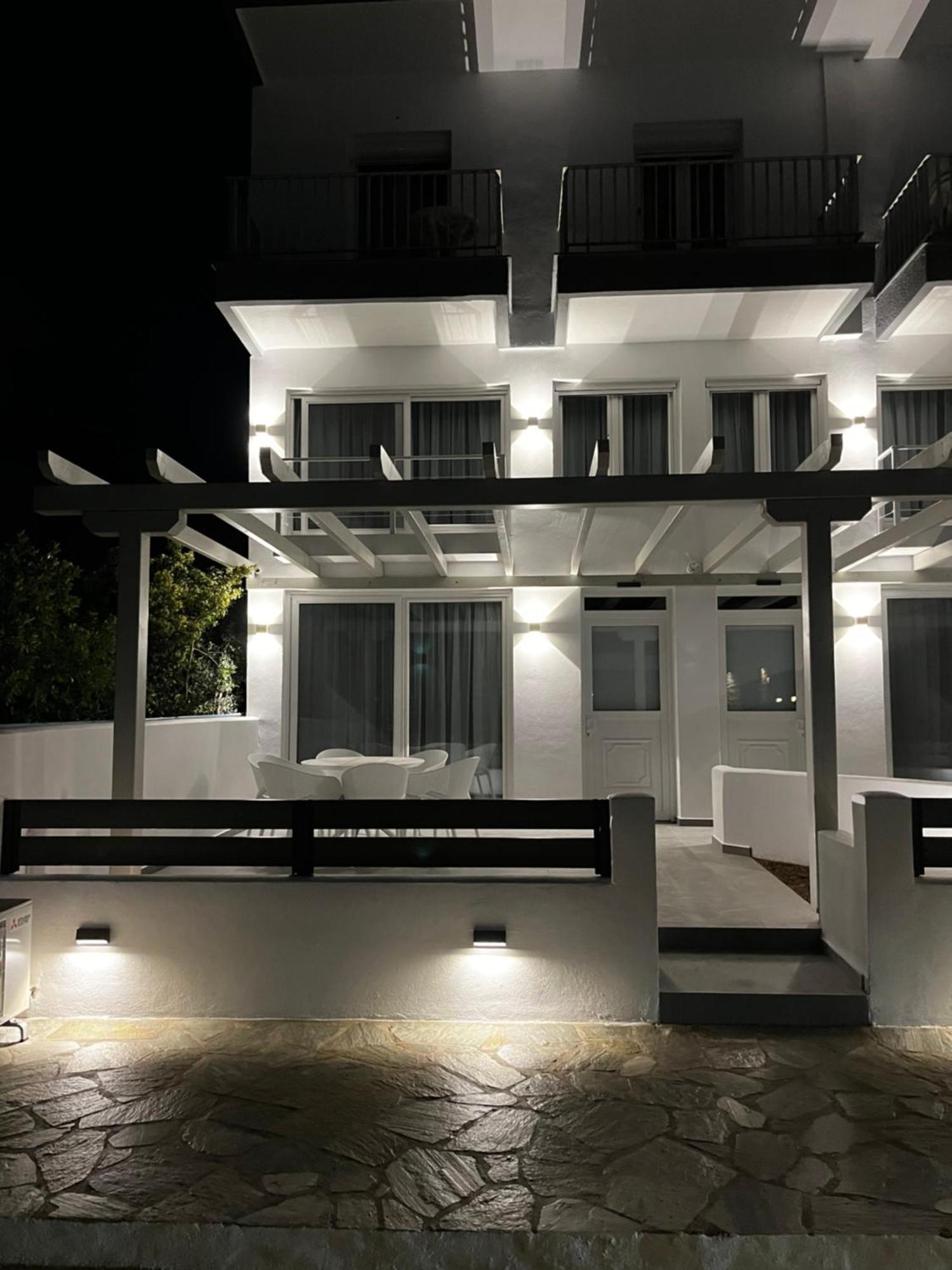 Ocean Blue Suites Ierissos Exterior foto